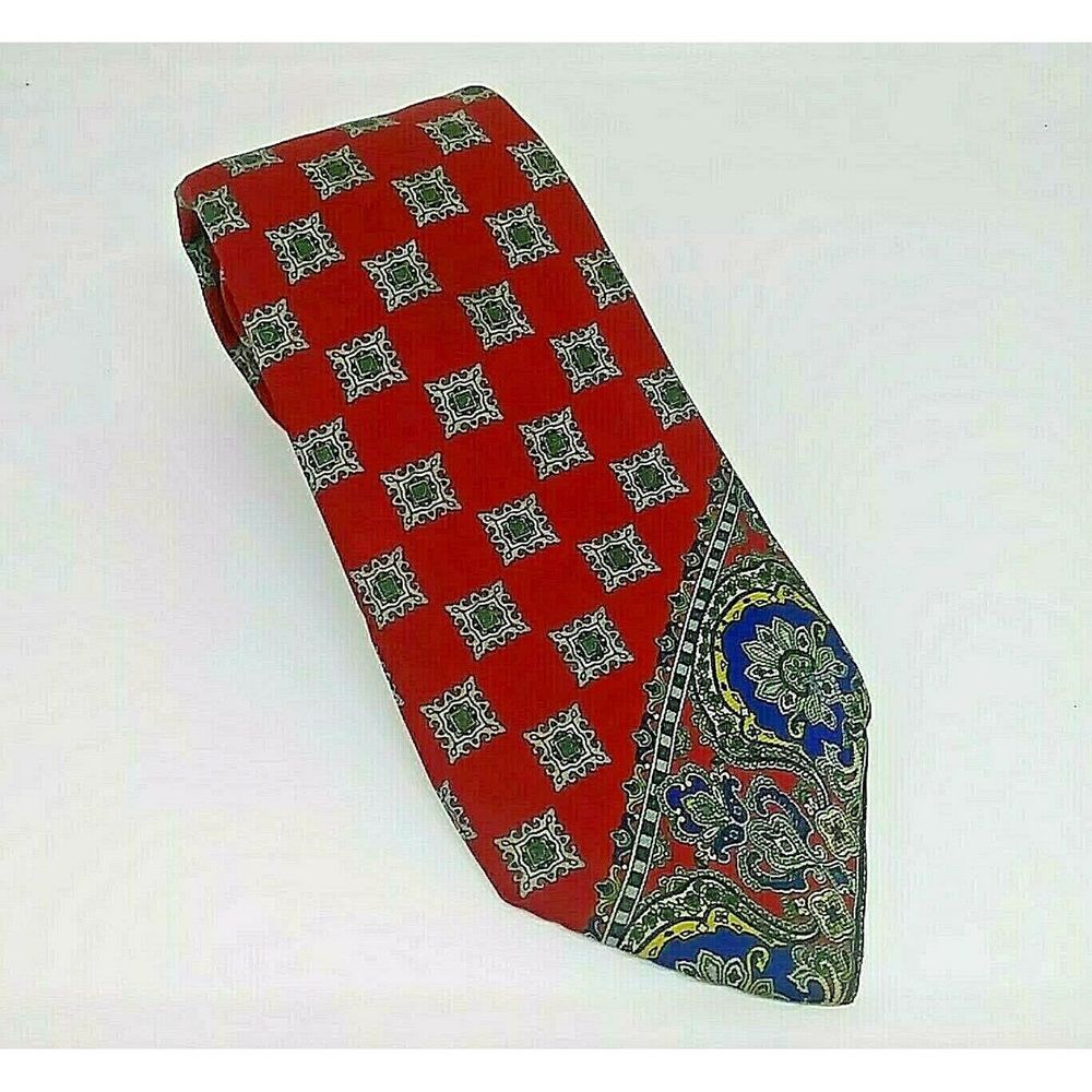 Yves Saint Laurent Men's Neckwear 100% Silk Tie